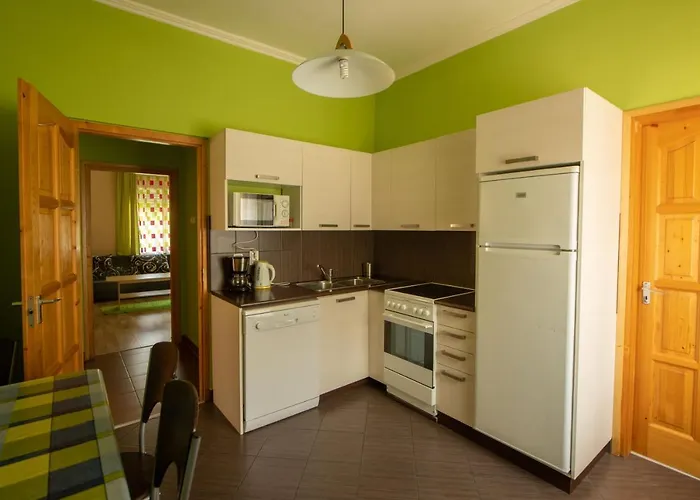 בית נופש Dora Haz שיופוק