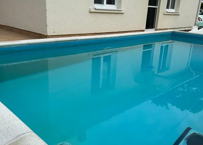 Dora Haz Σπίτι διακοπών